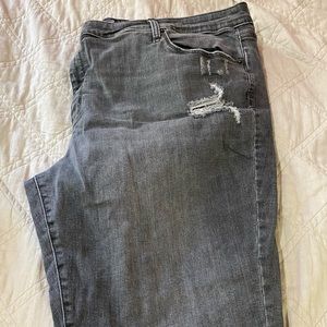 Universal Threads distressed jeans Size 24